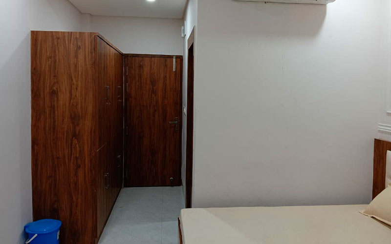 Shrinath PG And Hostels