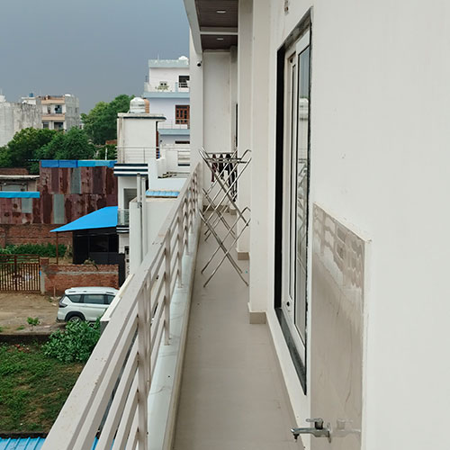 Shrinath PG And Hostels