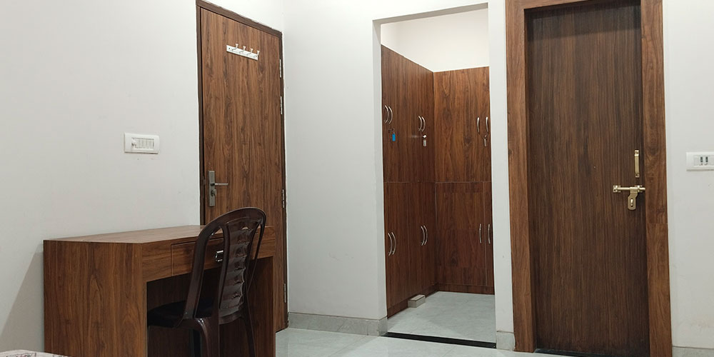 Shrinath PG And Hostels